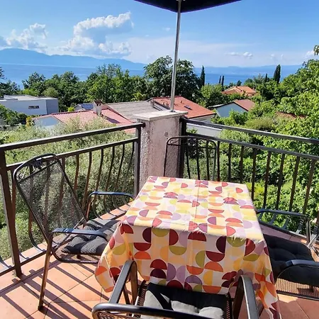 Διαμέρισμα With Parking Space Njivice, Krk - 21763 *