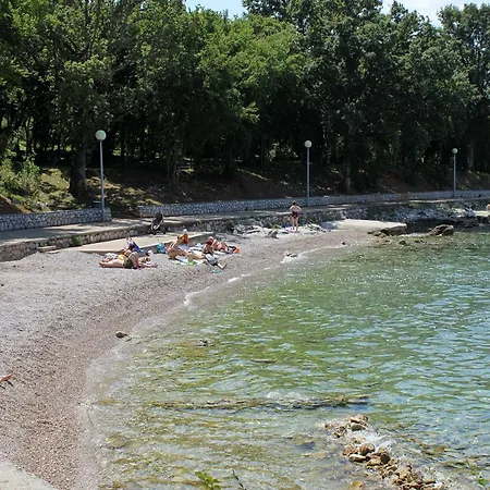 With Parking Space Njivice, Krk - 21763 Apartamento