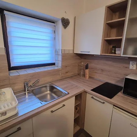 With Parking Space Njivice, Krk - 21763 Apartamento *