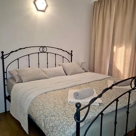 With Parking Space Njivice, Krk - 21763 Apartamento Njivice